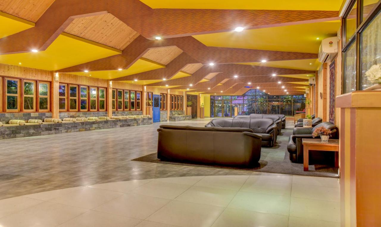 Treebo Premium Blue Mountain Country Club And Resort Sziliguri Kültér fotó